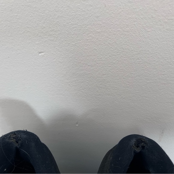 Brooks Black and Blue Athletic Sneakers - Picture 5 of 7